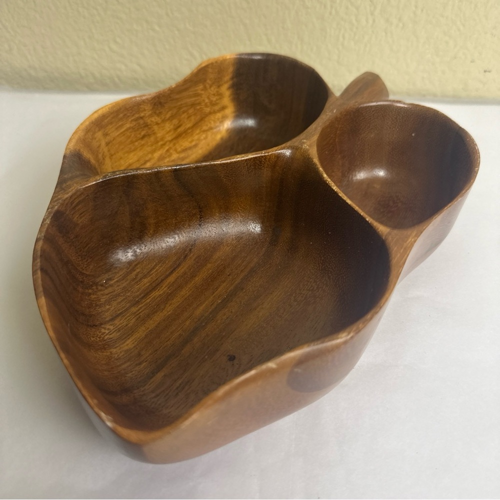 vintage monkey pod‎ wooden Leaf Shaped Bowl Made In Hawaii 3 Compartments